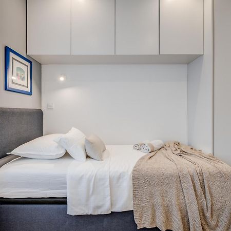 Top Location! Spacious Lux Apartment -5 Min From Beach & Centre Split Exteriör bild