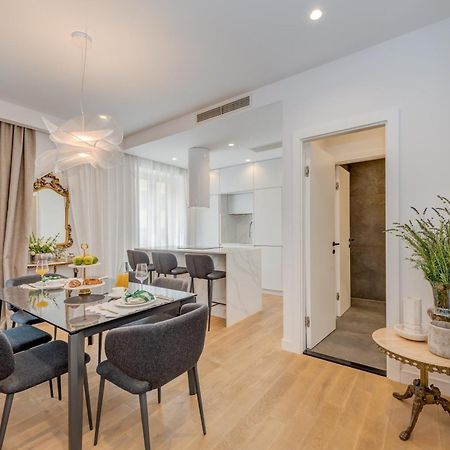 Top Location! Spacious Lux Apartment -5 Min From Beach & Centre Split Exteriör bild
