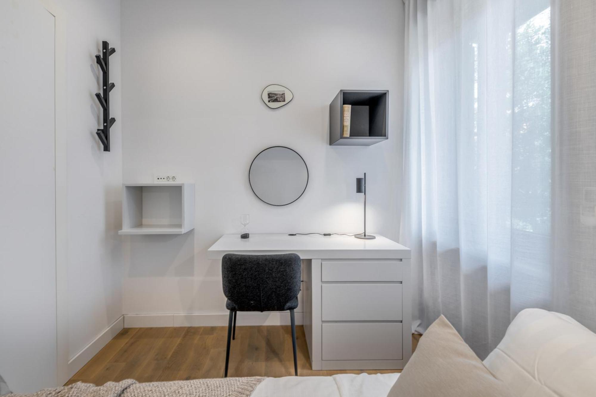 Top Location! Spacious Lux Apartment -5 Min From Beach & Centre Split Exteriör bild