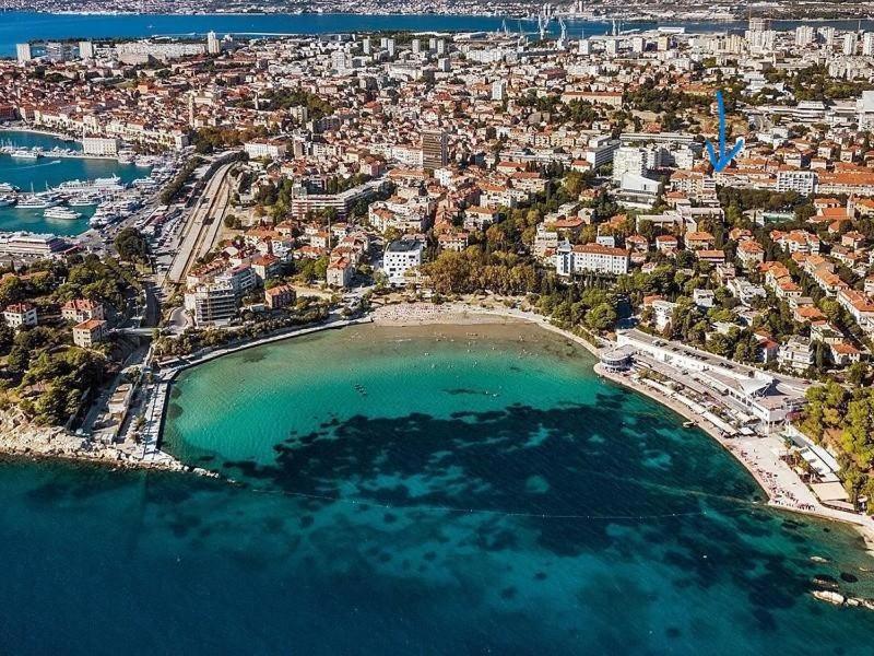 Top Location! Spacious Lux Apartment -5 Min From Beach & Centre Split Exteriör bild
